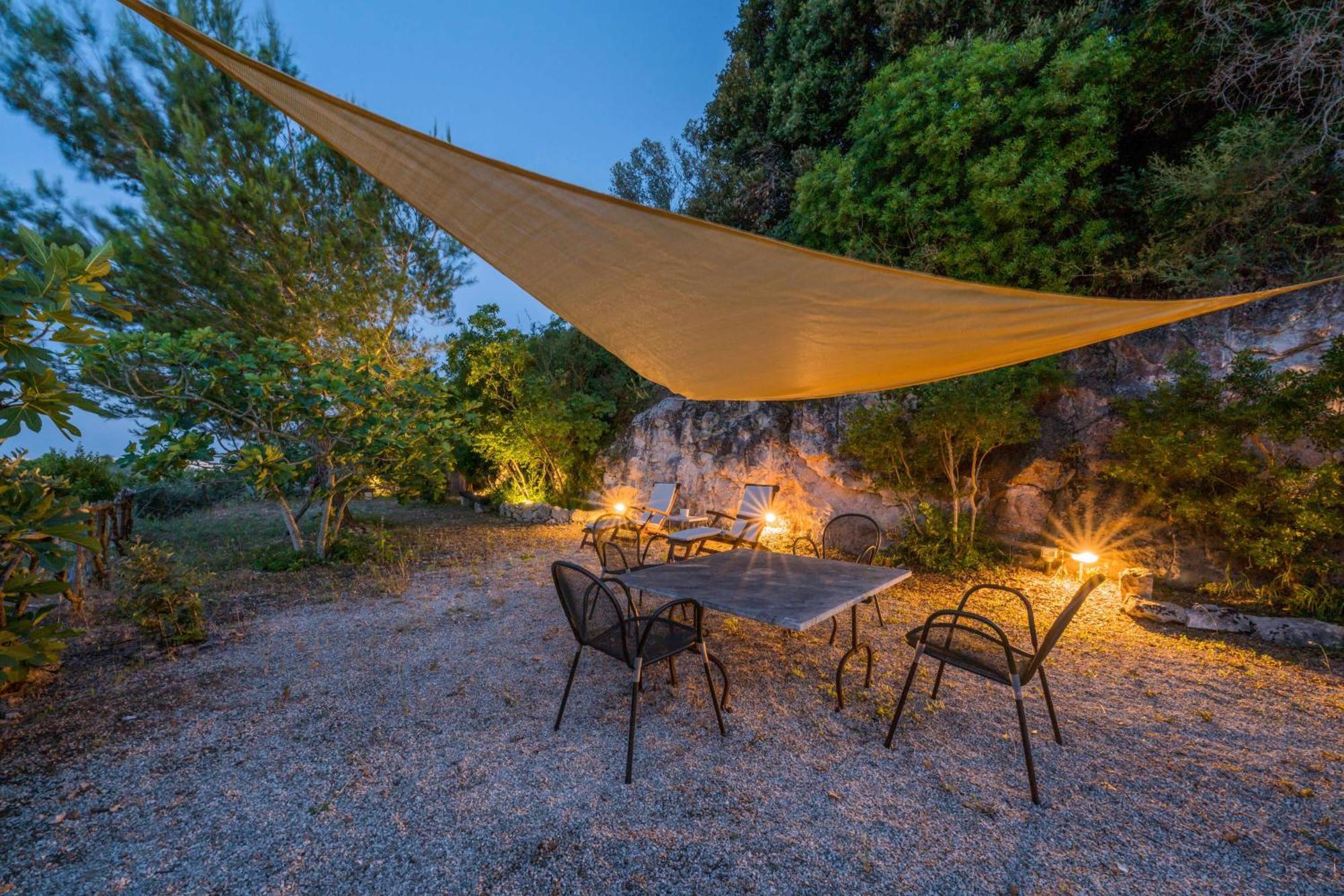 Ferienwohnung La Lamia 1864 By Rentbeat Ostuni Exterior foto